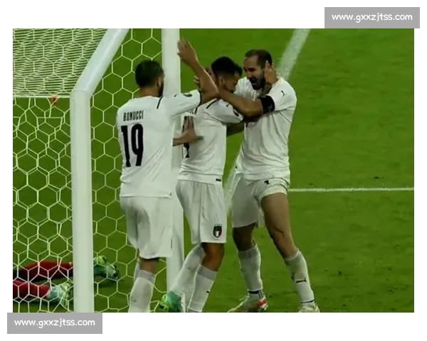 欧洲杯焦点对决意大利迎战德国宿命之战一触即发绿茵场上强强碰撞